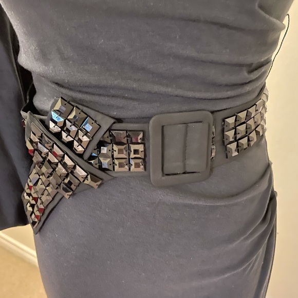 BCBGMaxAzria one shoulder dress with belt - Picture 4 of 13